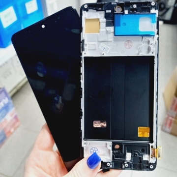 Дисплей Samsung SM-A515F Galaxy A51 в сборе с тачскрином в рамке (черный) Oled Full Size (премиум)