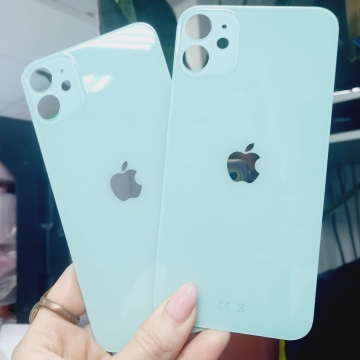 Задняя крышка корпуса iPhone 11 (ув. вырез камеры. стекло, логотип) (зеленый) ориг