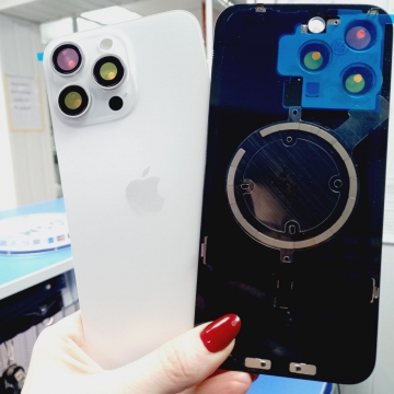 Задняя крышка корпуса iPhone 15 Pro Max со стеклом камеры (стекло, логотип) (белая) с креплением, кольцо Magsafe, Оригинал