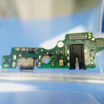 Плата дополнительная Tecno Spark 30 (KL6) с разъемом зарядки, гарнитуры и микрофоном, оригинал АСЦ