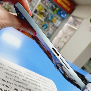 Дисплей Huawei Honor X8a (CRT-LX1) / Honor 90 lite (CRT-LX1)  в сборе с тачскрином в рамке (серебро) оригинал