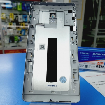Задняя крышка Lenovo Vibe P1 со стеклом камеры (серебро)