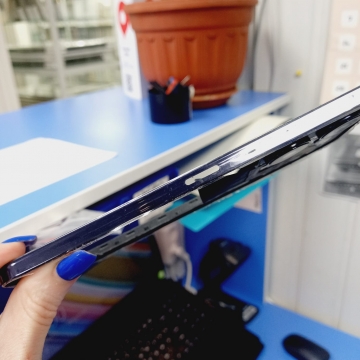 Средняя часть корпуса Infinix Note 30i (X6716) со стеклом камеры (черный)