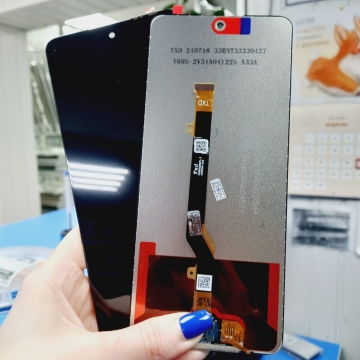 Дисплей Tecno Pova 2 (LE7n)/ Pova 3  в сборе с тачскрином (черный) ориг