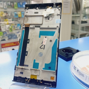 Дисплей Lenovo Vibe Z2 в сборе с тачскрином в рамке (черный)